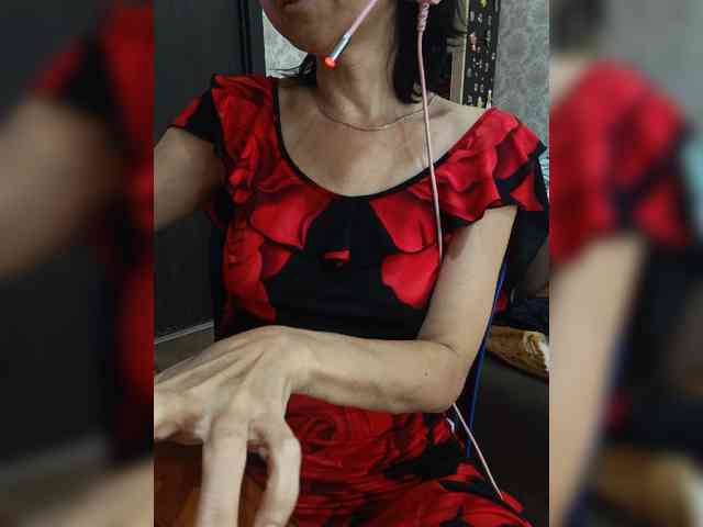 naked_taxi_dispatcher webcam