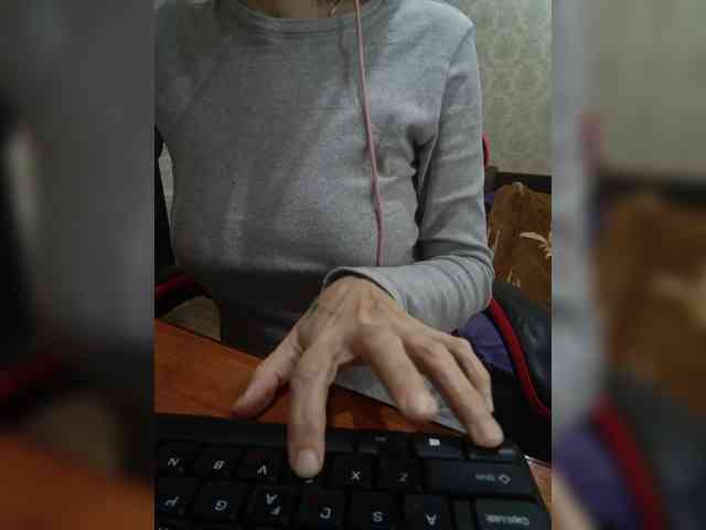 naked_taxi_dispatcher webcam