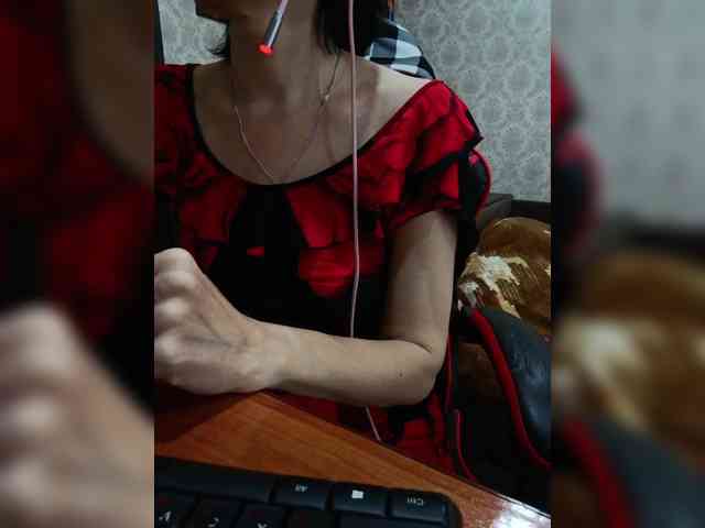 naked_taxi_dispatcher webcam