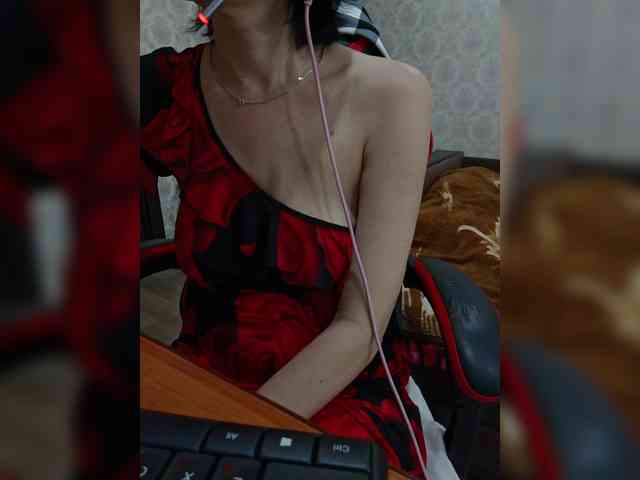 naked_taxi_dispatcher webcam