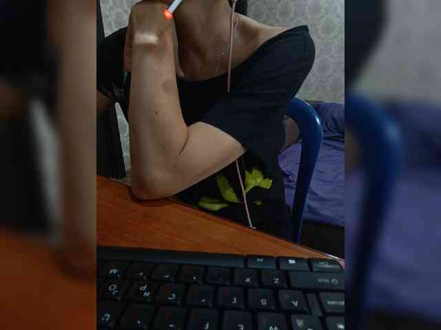 naked_taxi_dispatcher webcam