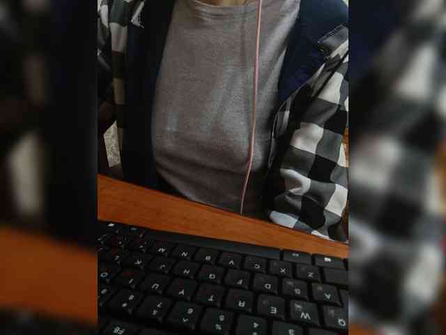 naked_taxi_dispatcher webcam