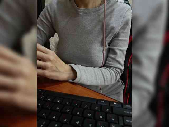 naked_taxi_dispatcher webcam