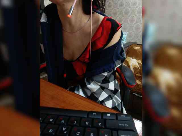 naked_taxi_dispatcher webcam