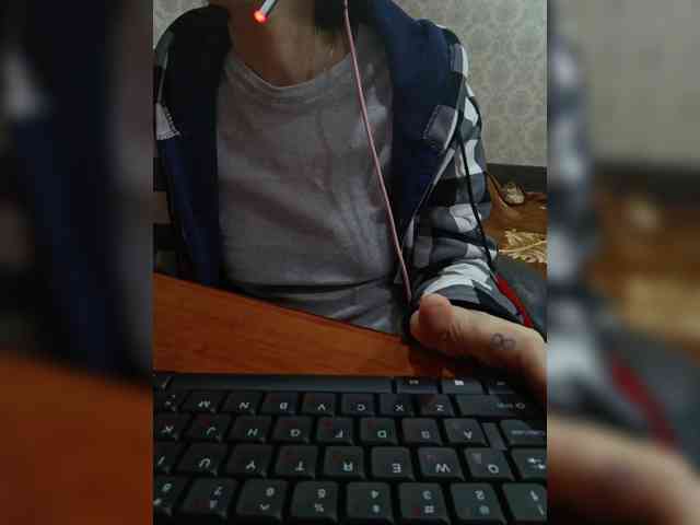 naked_taxi_dispatcher webcam