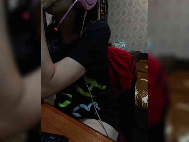 模特: naked_taxi_dispatcher
