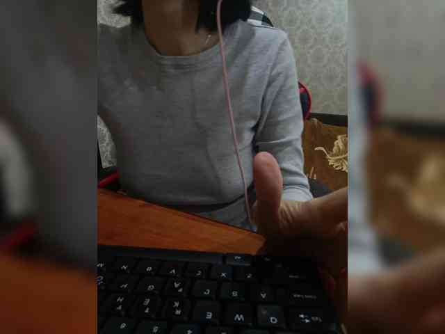 naked_taxi_dispatcher webcam
