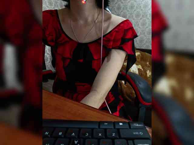 naked_taxi_dispatcher webcam