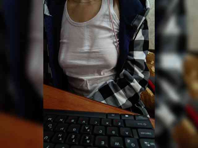 naked_taxi_dispatcher webcam