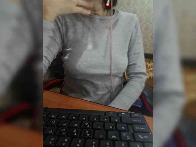 naked_taxi_dispatcher webcam