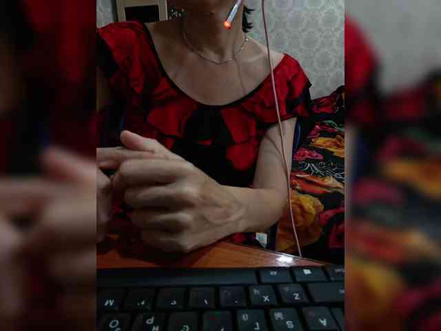naked_taxi_dispatcher webcam
