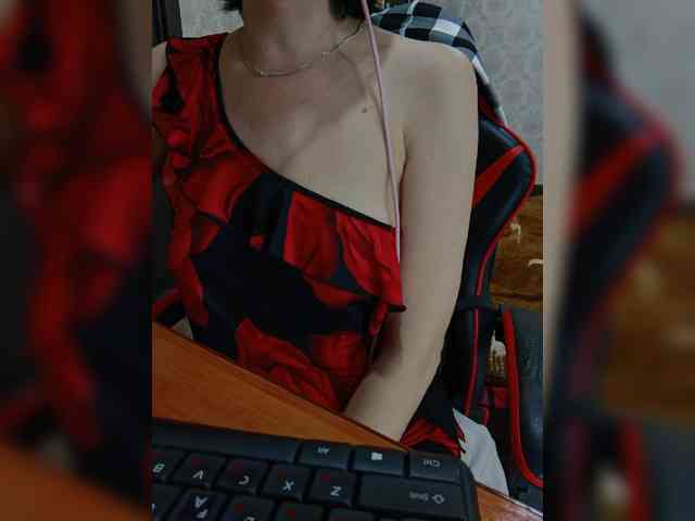 naked_taxi_dispatcher webcam