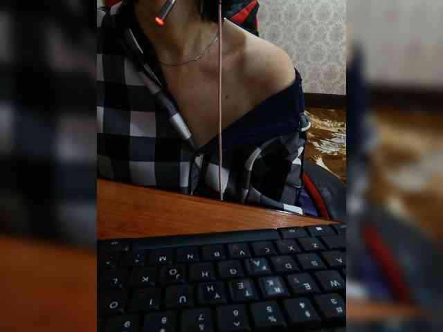naked_taxi_dispatcher webcam