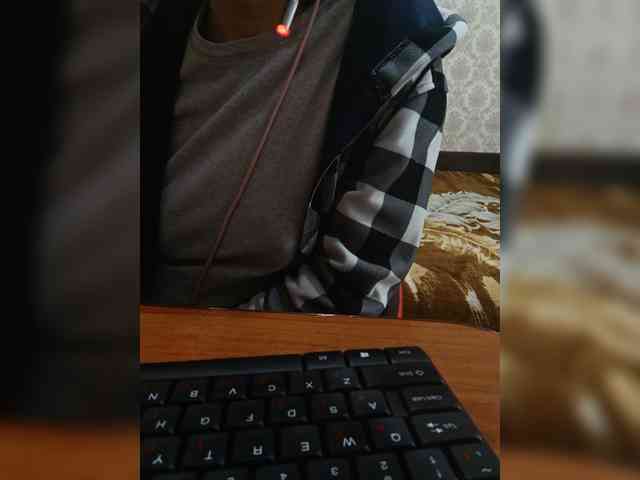 naked_taxi_dispatcher webcam