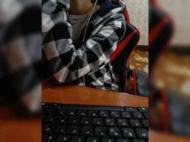 naked_taxi_dispatcher webcam