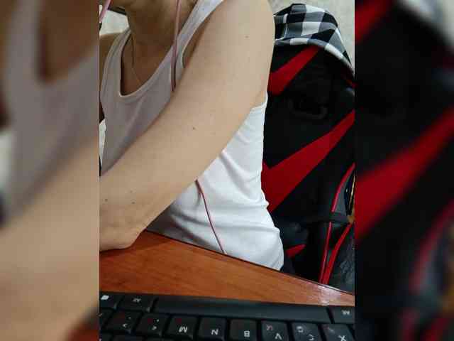 naked_taxi_dispatcher webcam