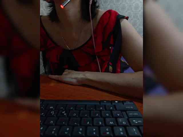 naked_taxi_dispatcher webcam
