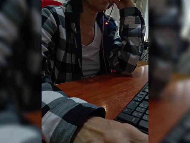 naked_taxi_dispatcher webcam