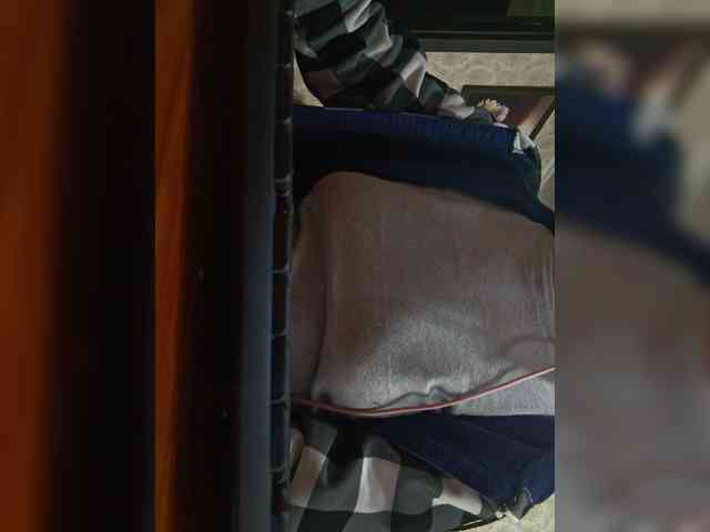 naked_taxi_dispatcher webcam