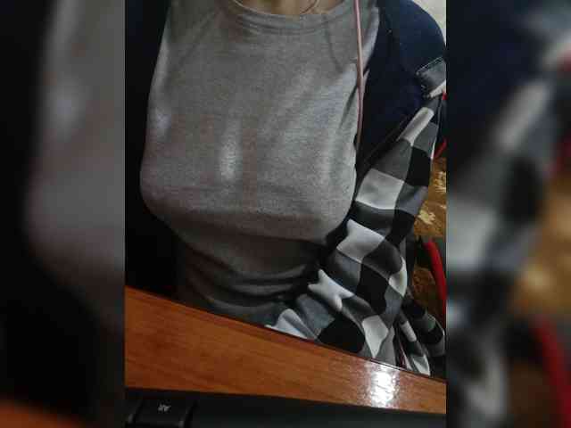 naked_taxi_dispatcher webcam