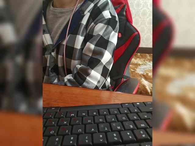 naked_taxi_dispatcher webcam