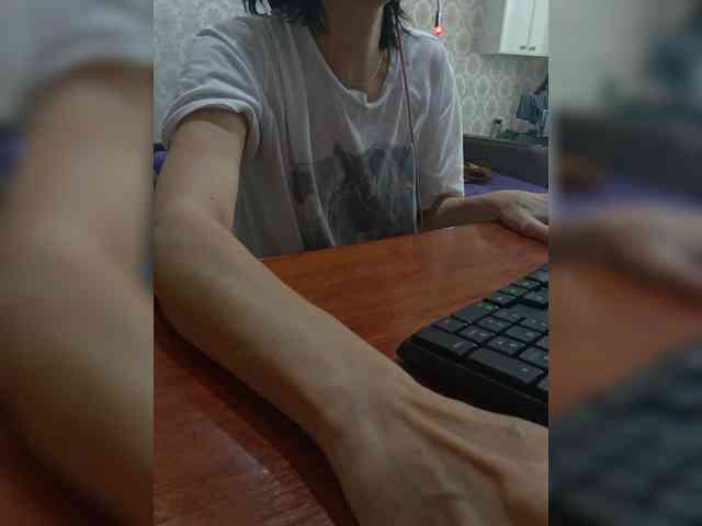 naked_taxi_dispatcher webcam