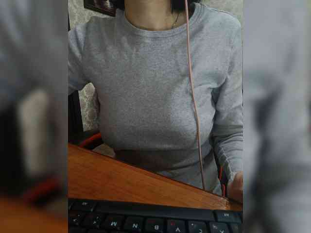 naked_taxi_dispatcher webcam