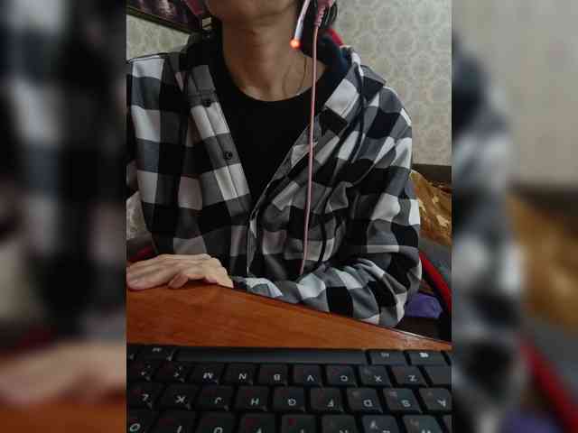 naked_taxi_dispatcher webcam