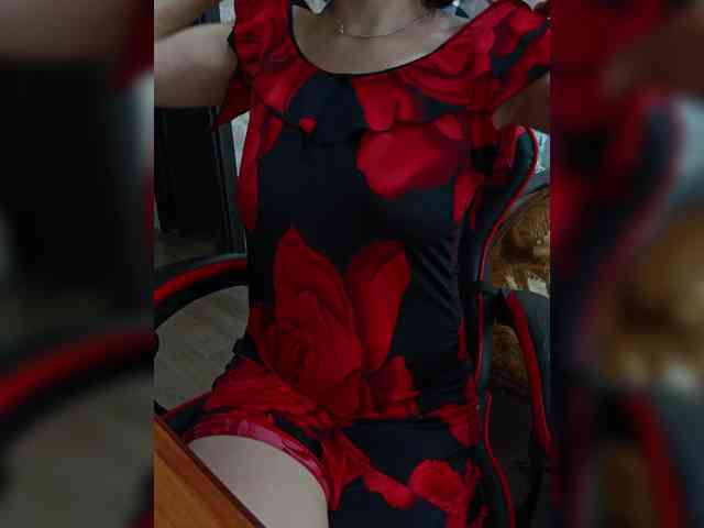 naked_taxi_dispatcher webcam