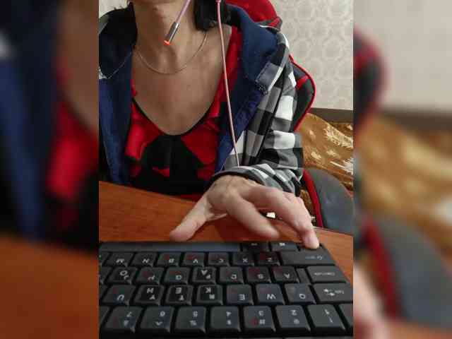 naked_taxi_dispatcher webcam