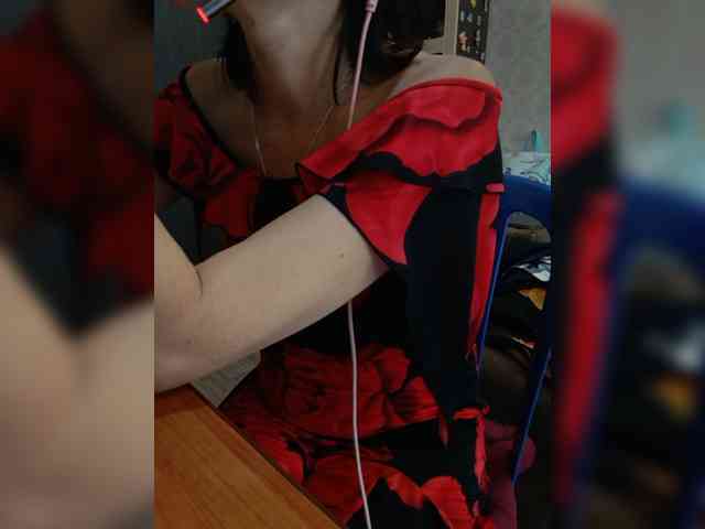 naked_taxi_dispatcher webcam