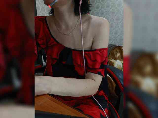 naked_taxi_dispatcher webcam