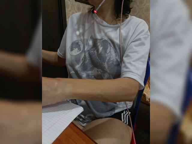 naked_taxi_dispatcher webcam