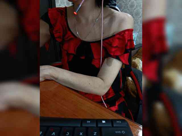 naked_taxi_dispatcher webcam