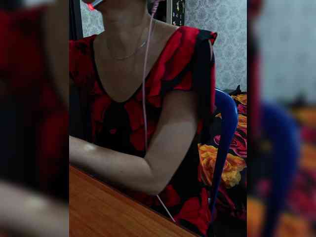 naked_taxi_dispatcher webcam