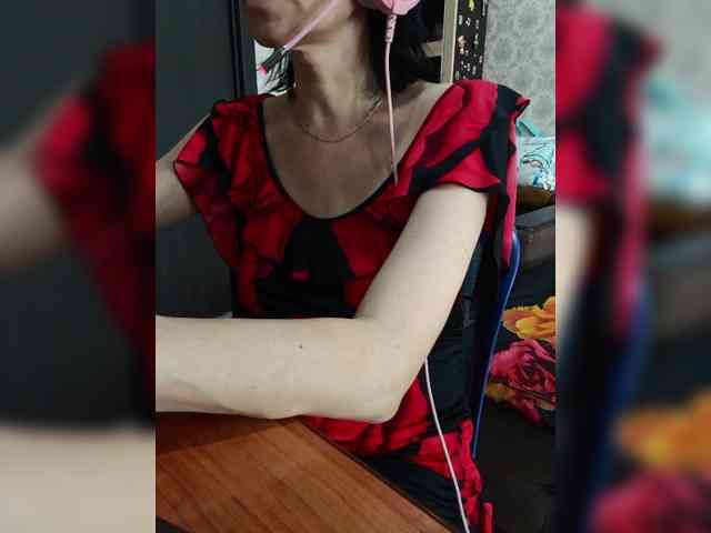 naked_taxi_dispatcher webcam