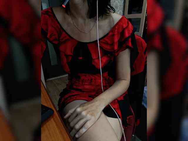 naked_taxi_dispatcher webcam