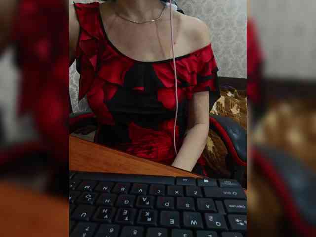 naked_taxi_dispatcher webcam