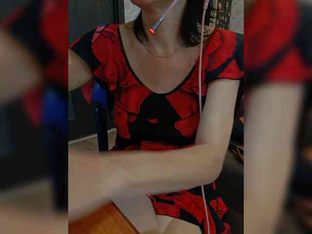 naked_taxi_dispatcher webcam