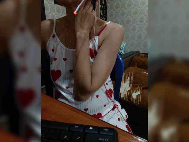 naked_taxi_dispatcher webcam