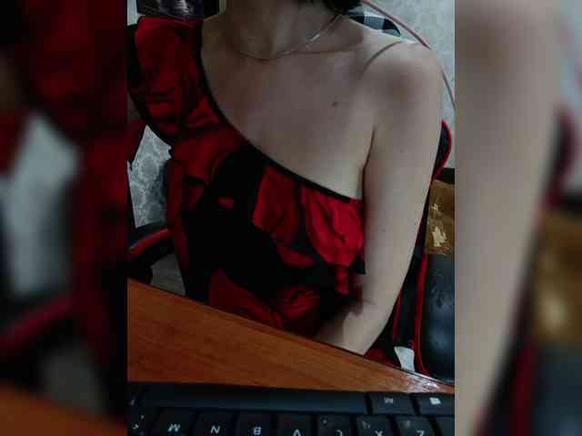 naked_taxi_dispatcher webcam