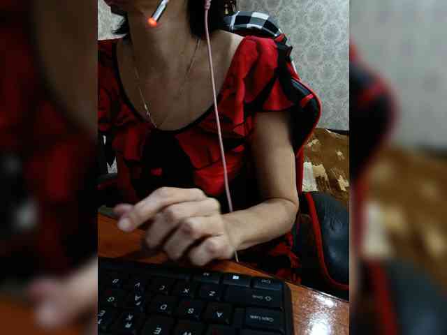 naked_taxi_dispatcher webcam