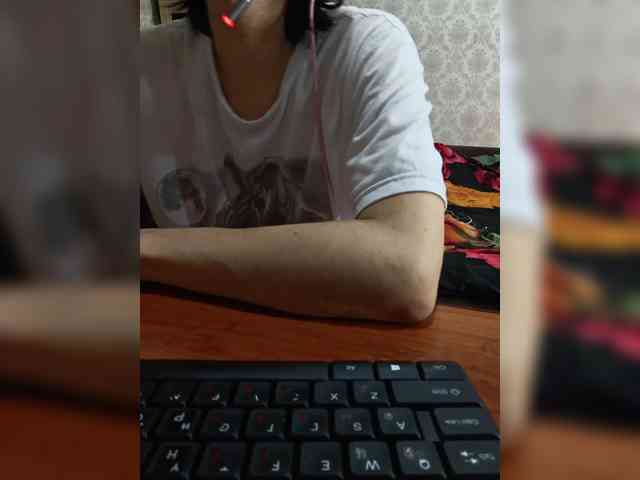 naked_taxi_dispatcher webcam