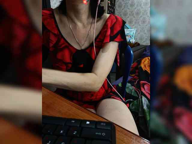 naked_taxi_dispatcher webcam