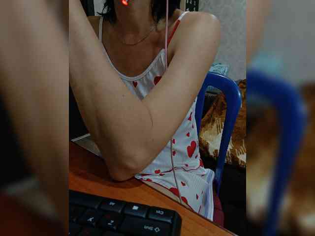 naked_taxi_dispatcher webcam