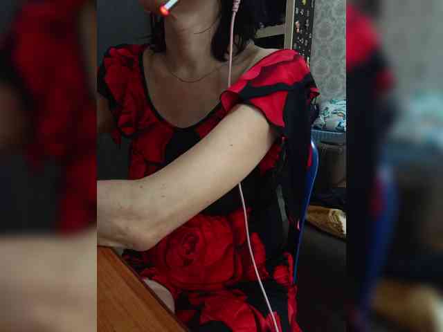 naked_taxi_dispatcher webcam