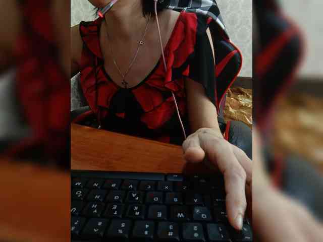 naked_taxi_dispatcher webcam