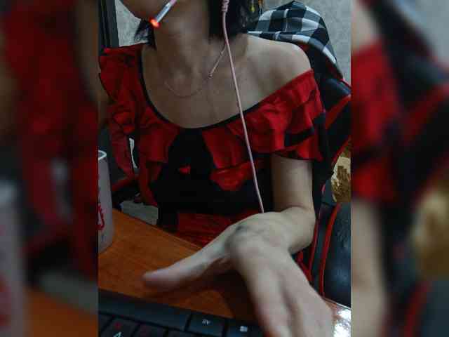 naked_taxi_dispatcher webcam