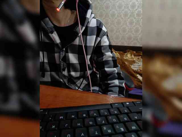 naked_taxi_dispatcher webcam