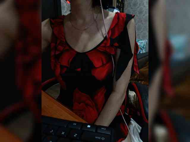 naked_taxi_dispatcher webcam